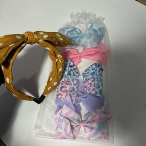Bundle of Alligator clip bows & Headband